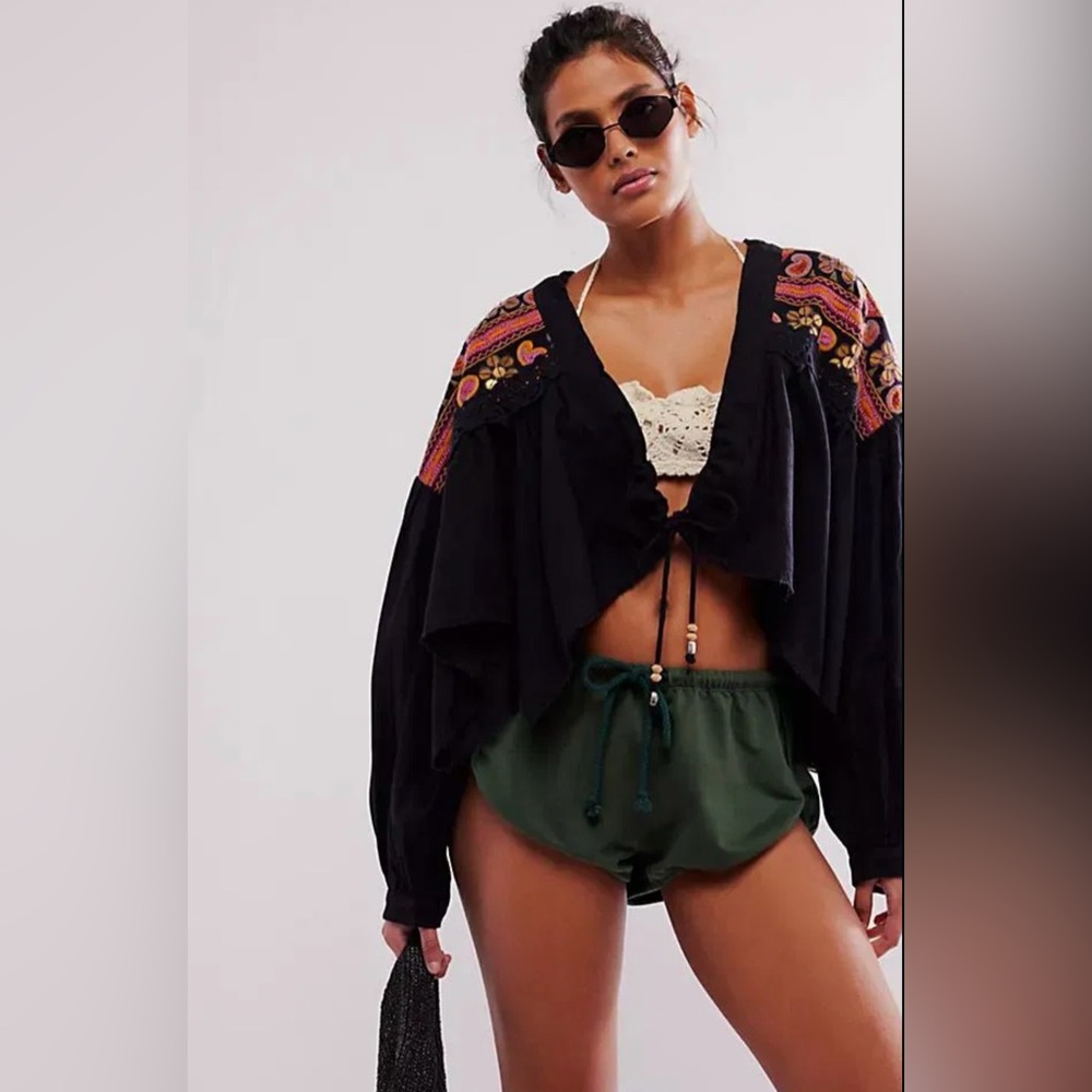 NWOT Free People Black Embroidered Savannah Cropped Jacket